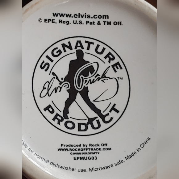Elvis Vintage Collectors Mug - Picture 2 of 3